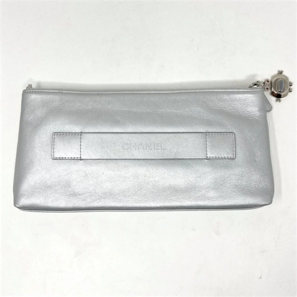 Chanel Silver Keyboard Clutch Robot Charm Lambskin 2017‎